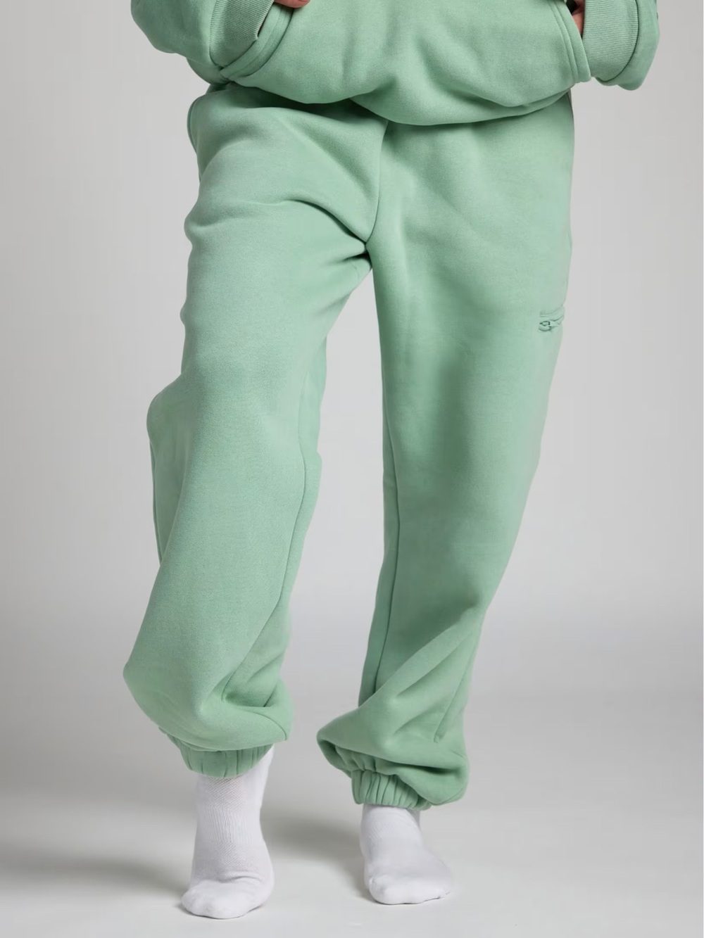 Comfrt DND Travel Sweatpants - Aloe